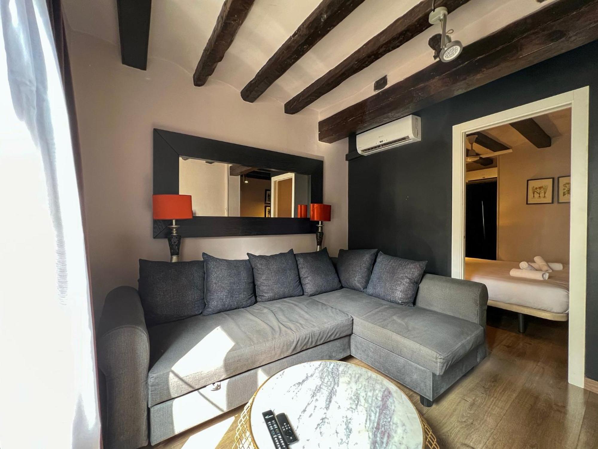 Stay U-Nique Apartments Est Barcellona Esterno foto