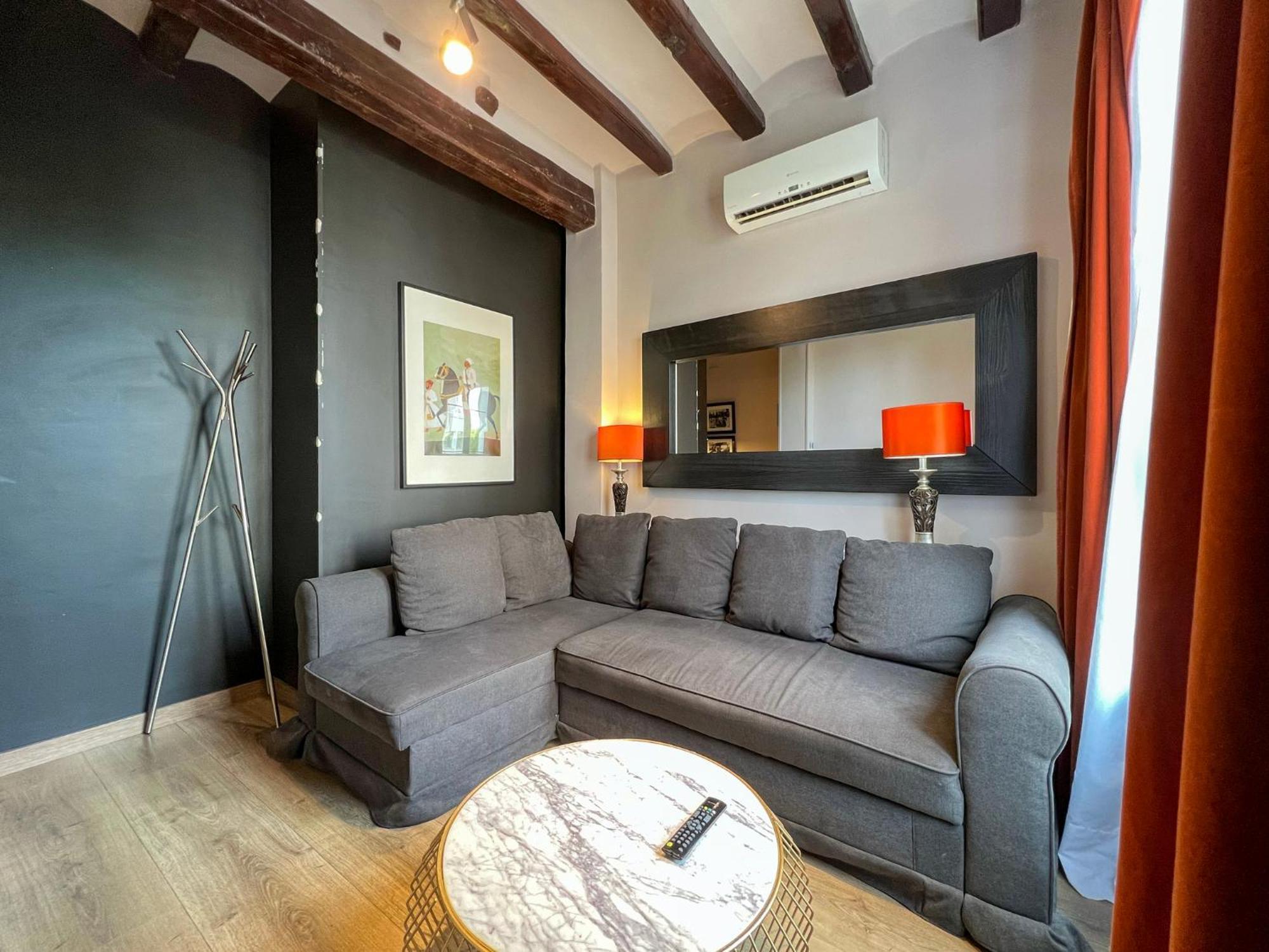 Stay U-Nique Apartments Est Barcellona Esterno foto